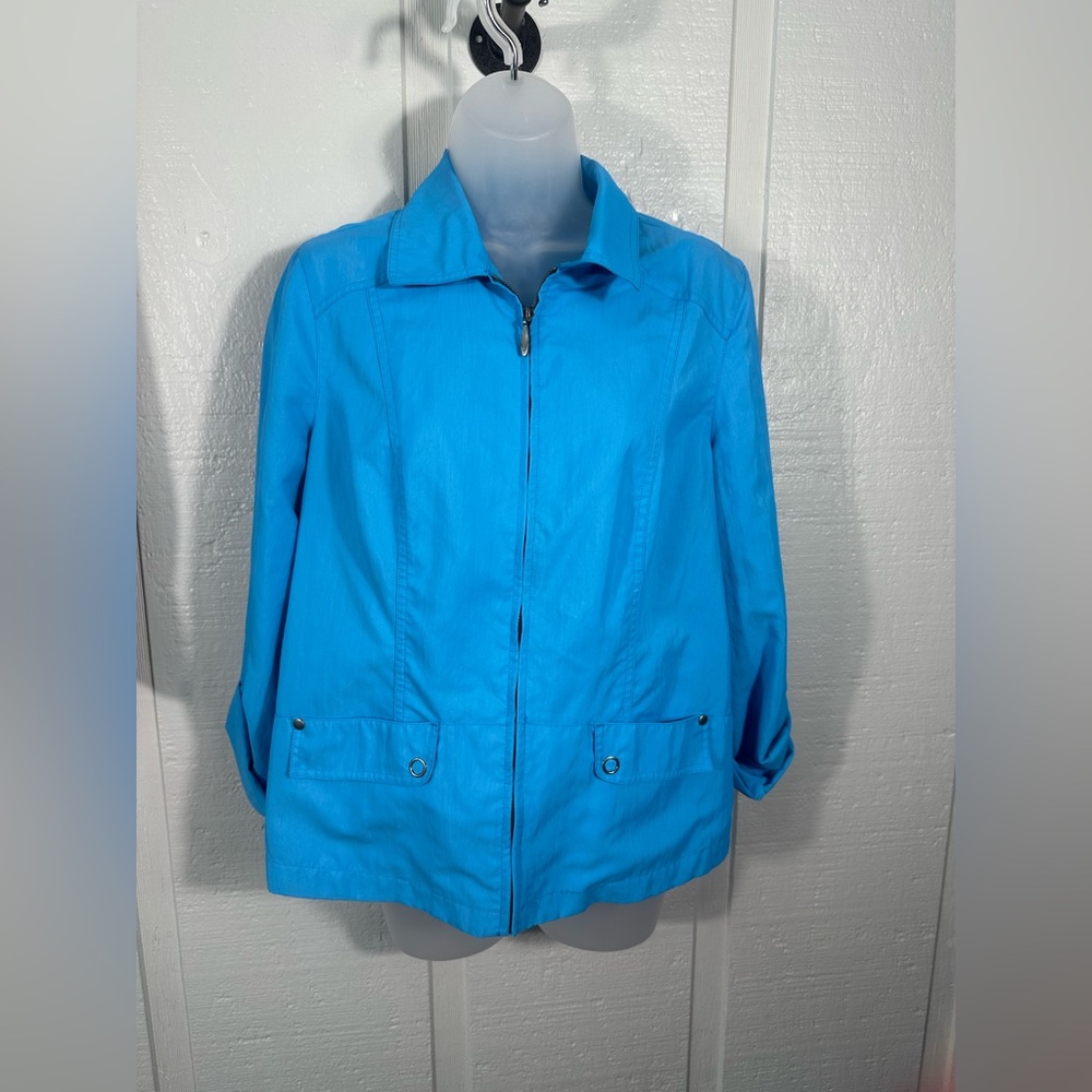 Chico's Blue  Full Zipper Adjustable Sleeve Jacket Size 1 (M/8) EUC